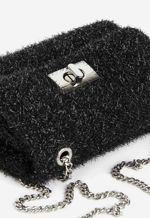 Нова дамска чанта H&M