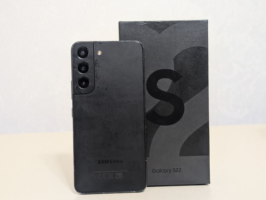 Samsung S22,есть обмен