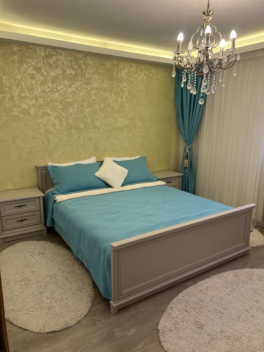 Apartament mobilat nou, lux,2 camere fac de Medicina la M-uri-Centru