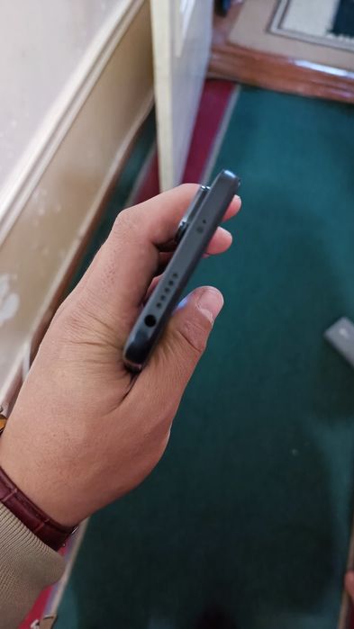 Redi note 11s 8+5.128 GB. 1holati ideal narxi