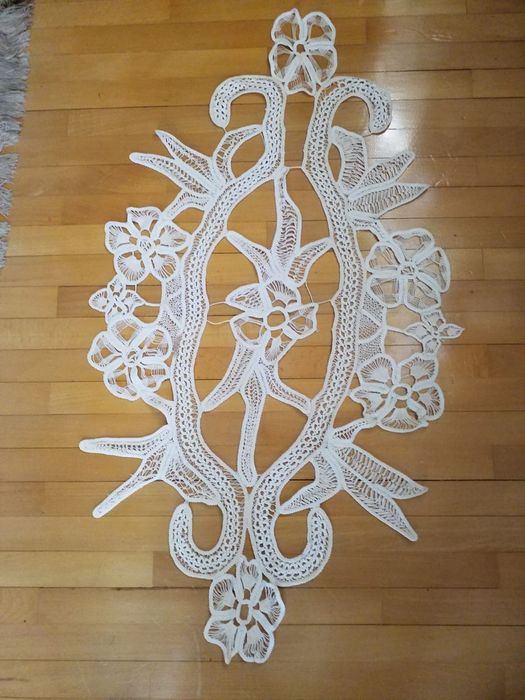 Mileuri/laseta macrame pt masa.