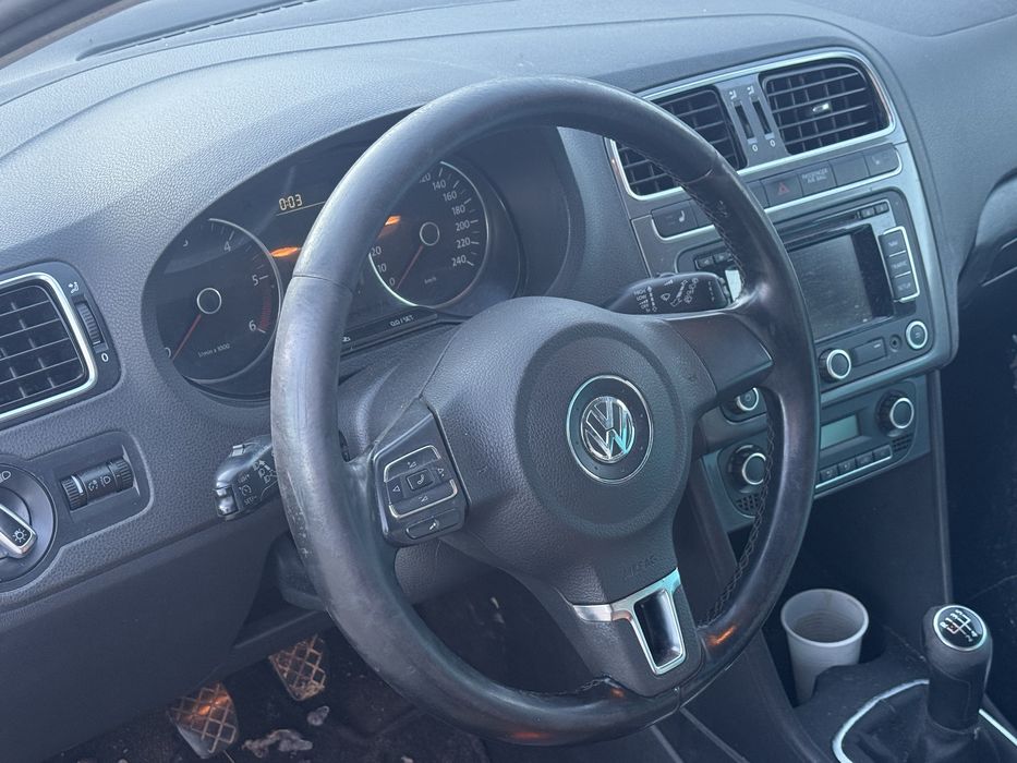 Vw polo 1.6 НА ЧАСТИ