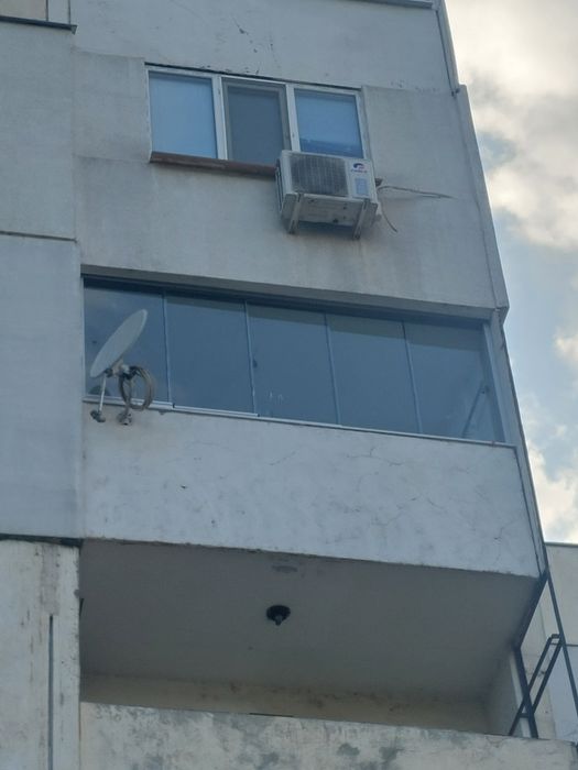 Безпрофилно остъкление