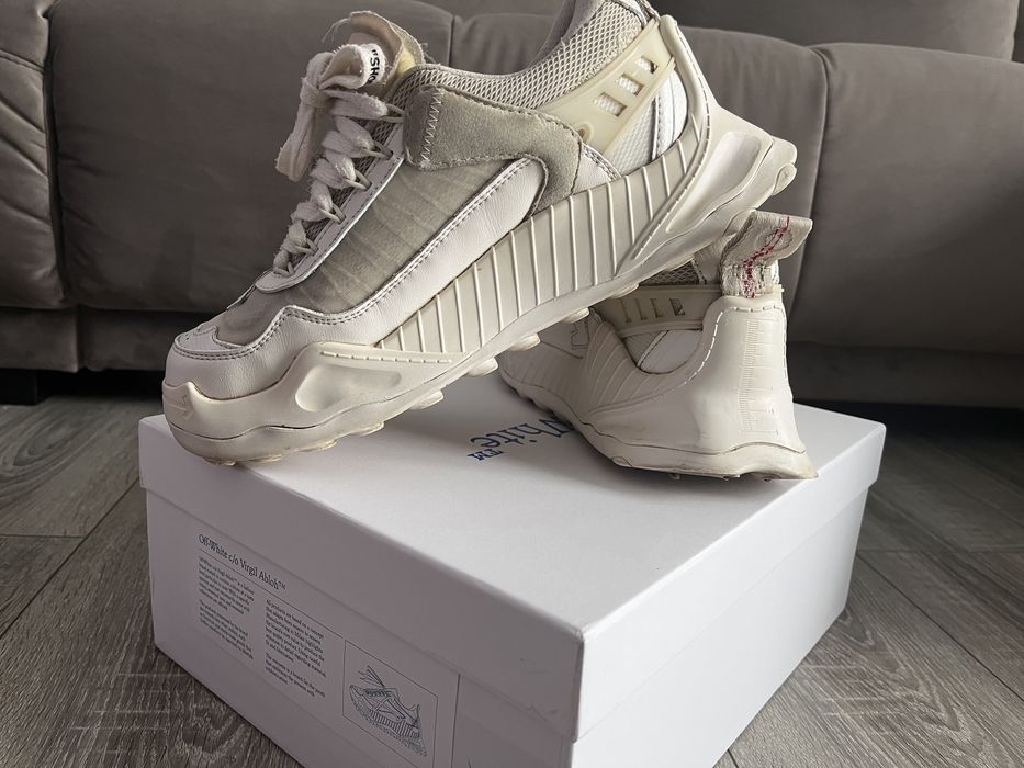 Off White Odsy 1000
