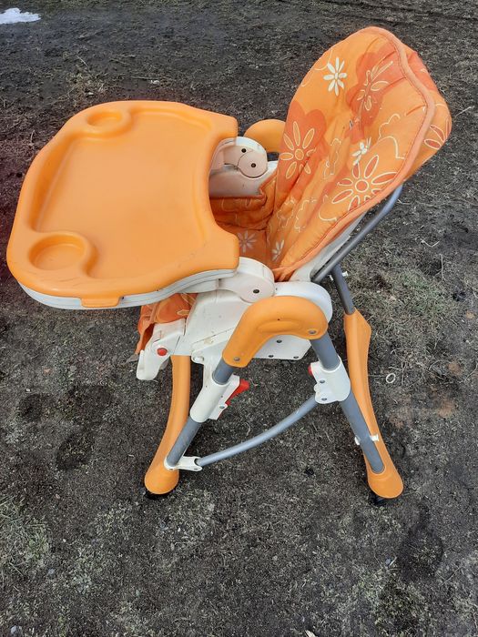 Стульчик для кормления.