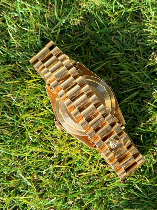 Часовник Rolex Day Date 36mm 18238