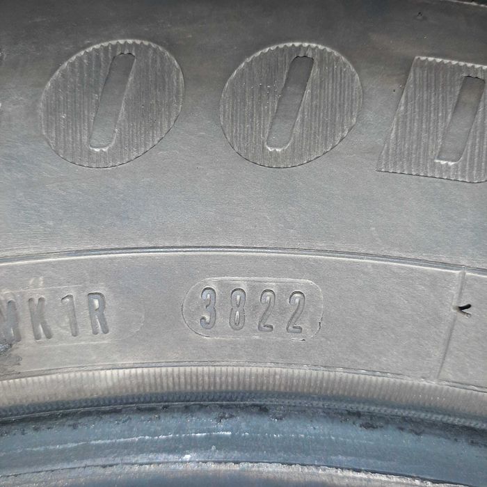 215 60 17 Good Year Efficient Grip 4бр летни дот 3822