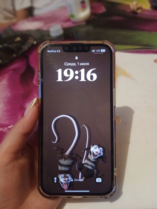 Iphone 13  темно синий