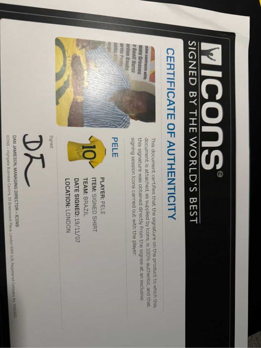 Оригинальная футболка Бразилии с автографом Pelé (ICONS COA)