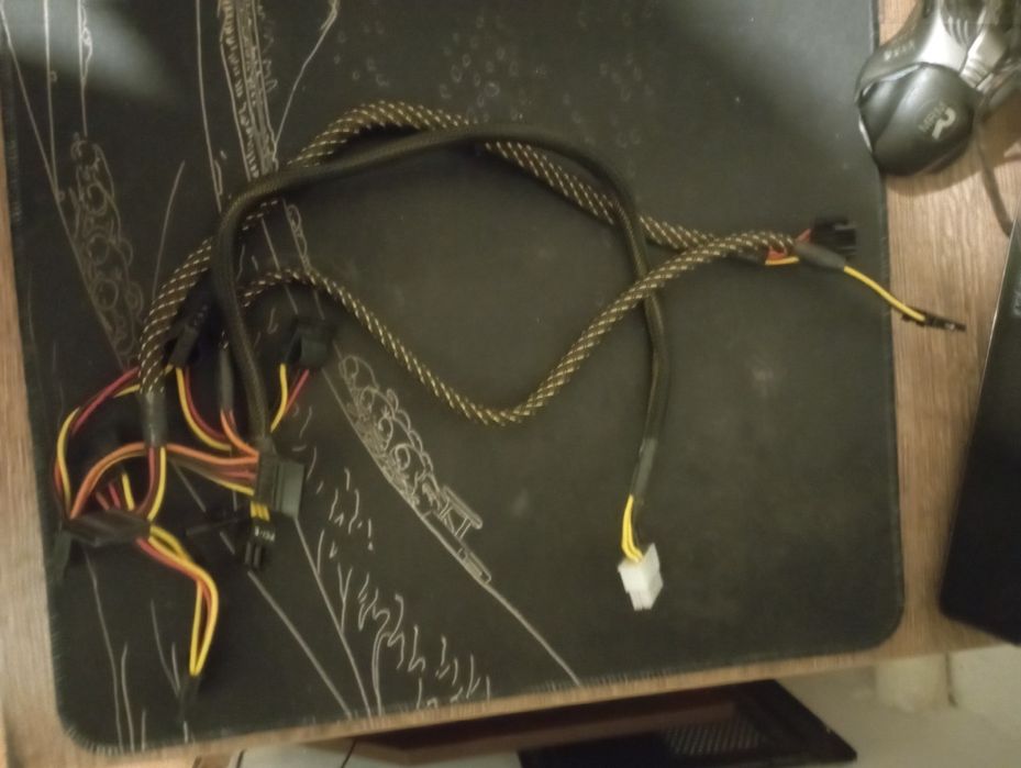 Блок питания Enermax modu82+