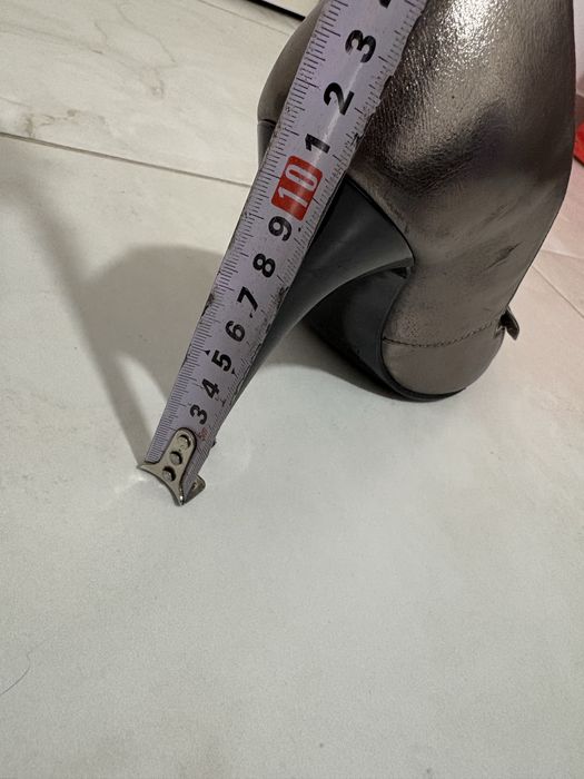 Pantofi stiletto Marelbo mărimea 39