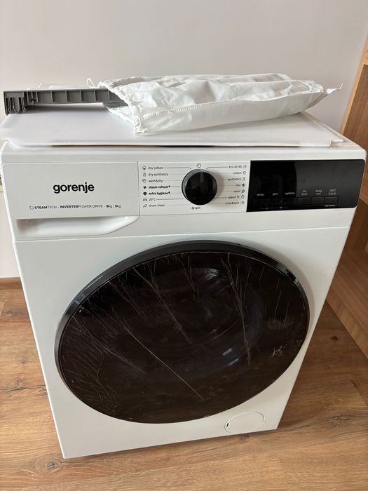 Комбинирана пералня и сушилня