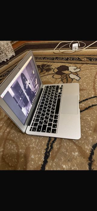 Macbook air ноутбоок
