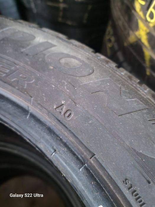 235 55 19 Дот 23 Pirelli Замъка Ямбол