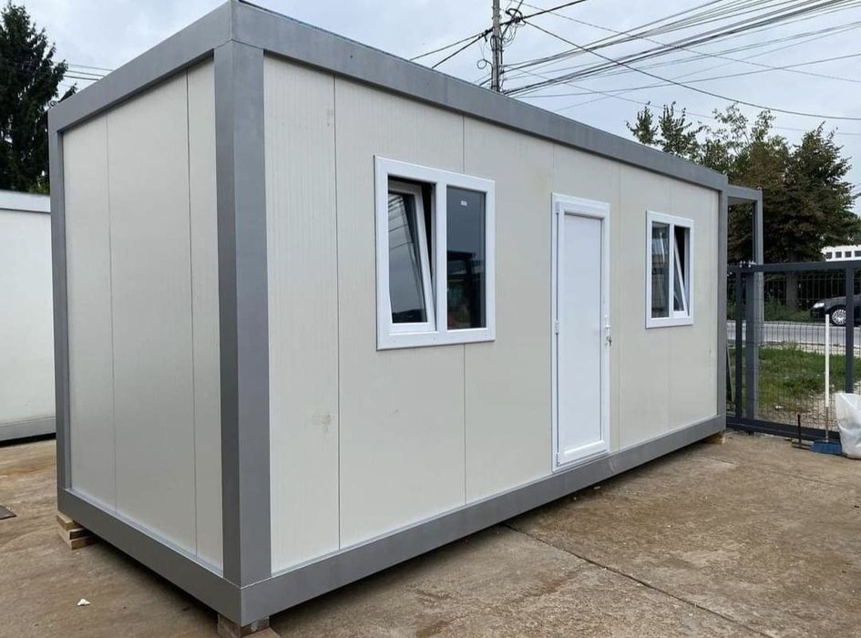 Vând containere diferite dimensiuni