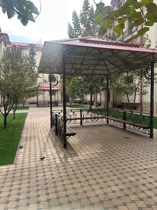 квартира 2 комнатная (с мансардой 4).