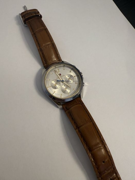 Ceas de mână Tommy Hilfiger Kingsley Multifunction