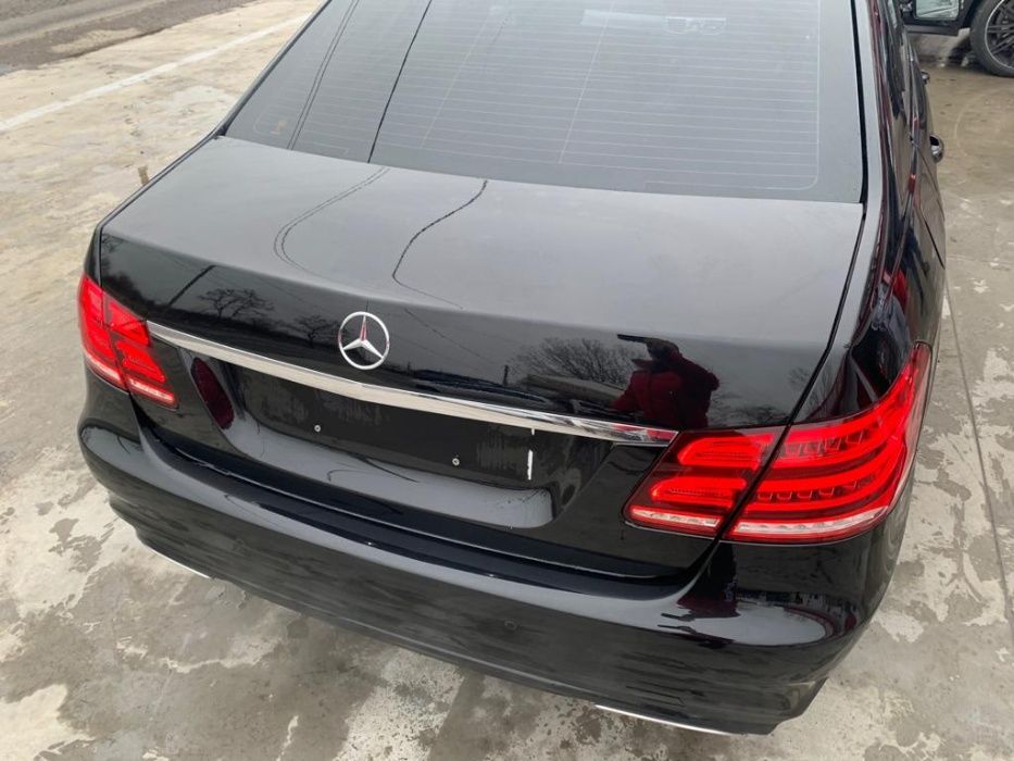 Dezmembrez mercedes e class w218 4 matic 350 cdi 250 cdi pachet amg