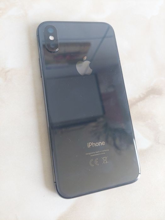 [X] Vând Apple iPhone X de 64GB, Neverlocked [impecabil] //poze reale