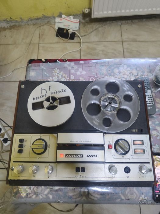 Vand magnetofon majak. 203