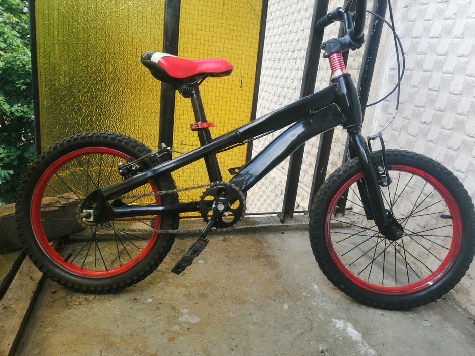 Bicicleta copii 3 - 6 ani