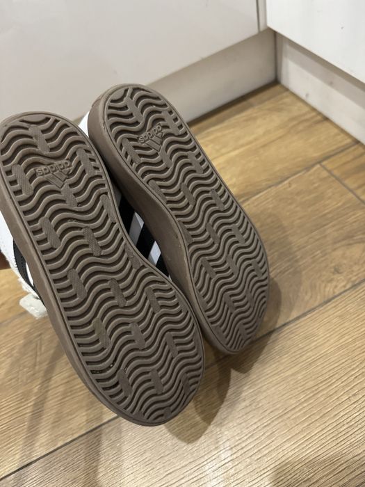 Оригинални детски маратонки adidas