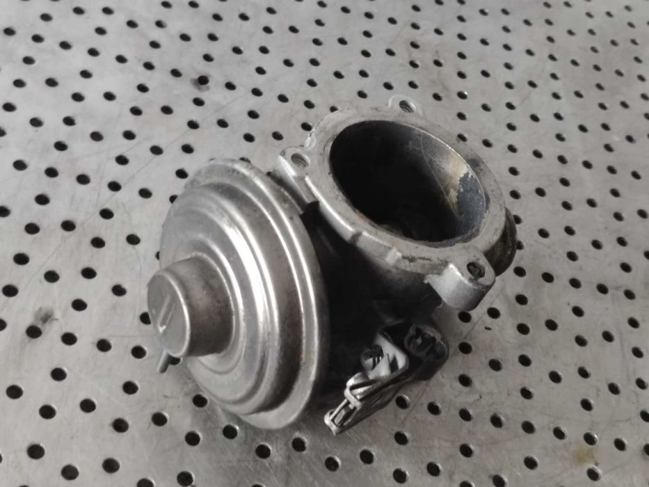 egr 2.0 d  204d4 bmw x3 e83  7804380 70045000