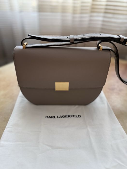 Karl Lagerfeld чанта