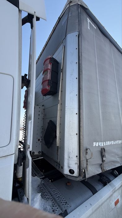 Semiremorcă Schmitz