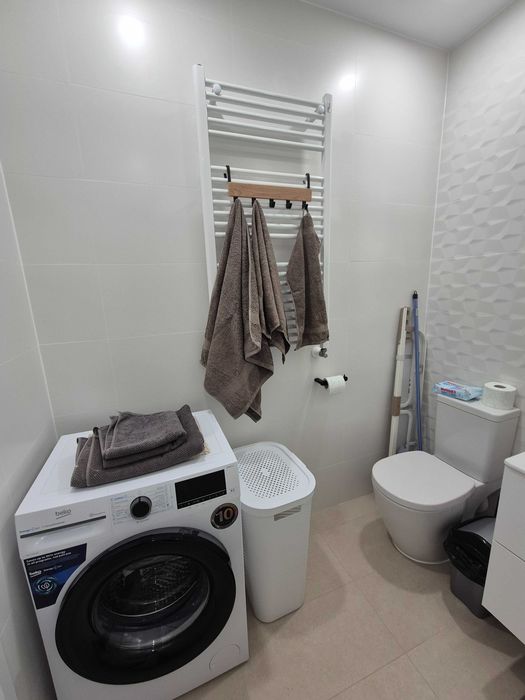 Vand garsoniera in Hils Brauner cu loc de parcare acoperit