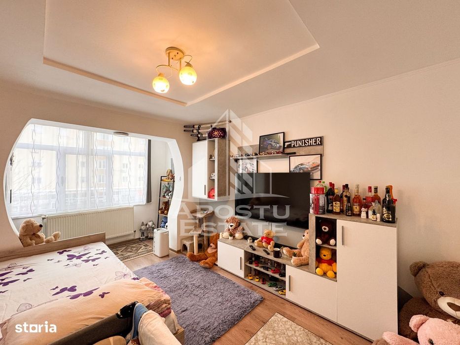 Apartament cu 2 camere, decomandat, Et. 3, Pizzeria Hot, Hunedoara