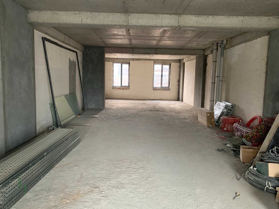 [KM] Продается коммерческое помещение на 1 линии Шота Руставели