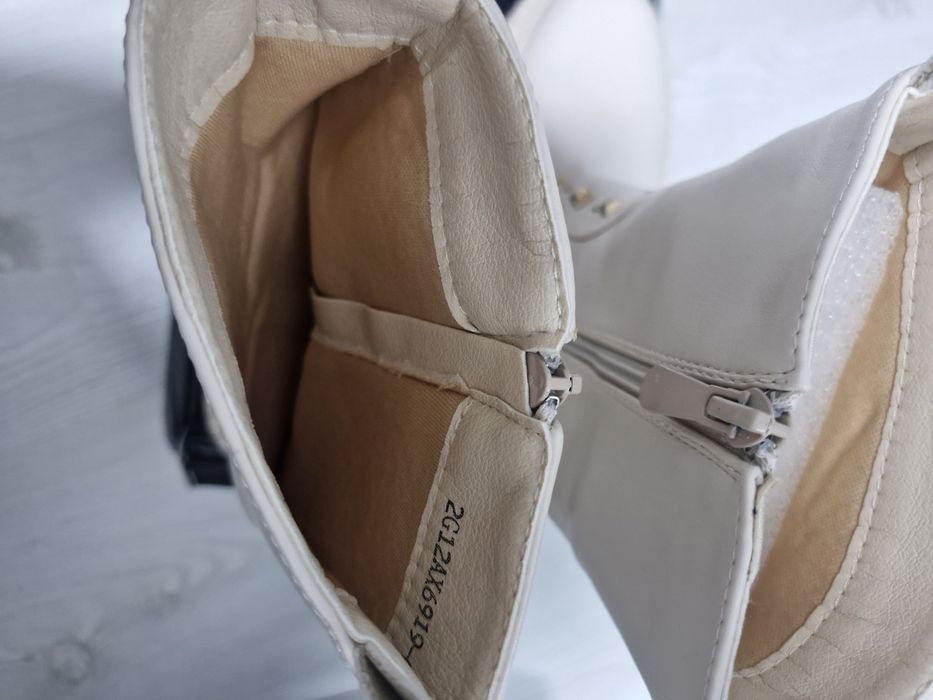 Ghete bej noi marimea 37