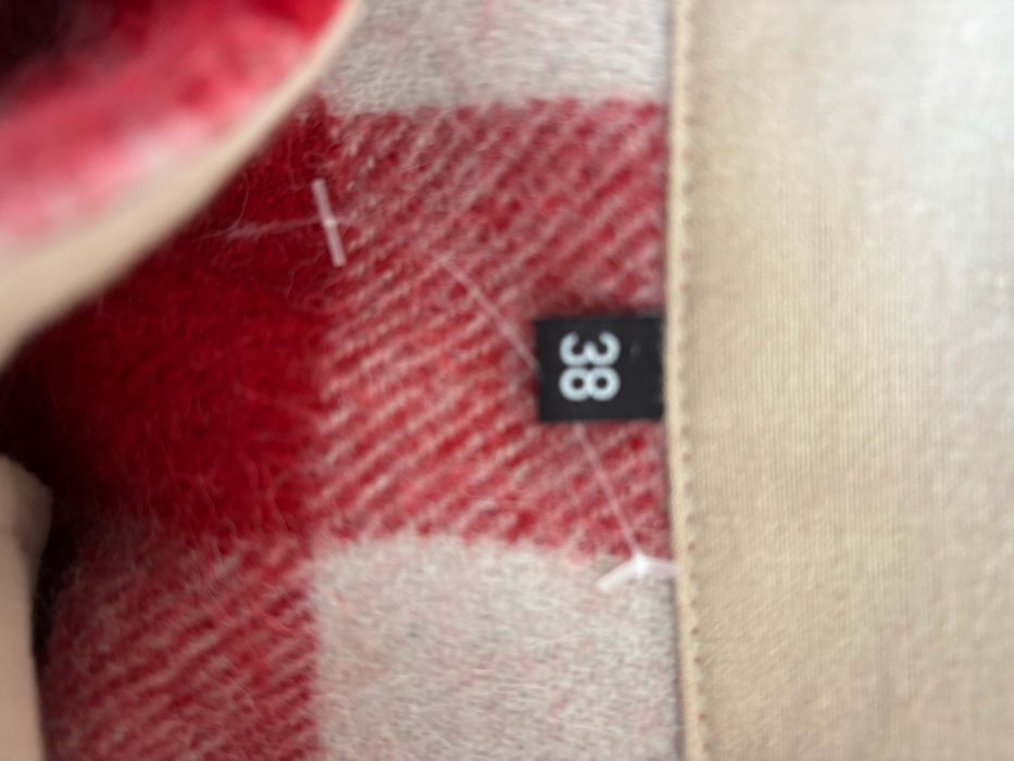 Вълненa полa Armani