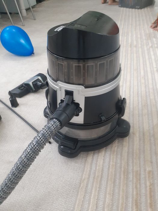 Пылесос сатылады