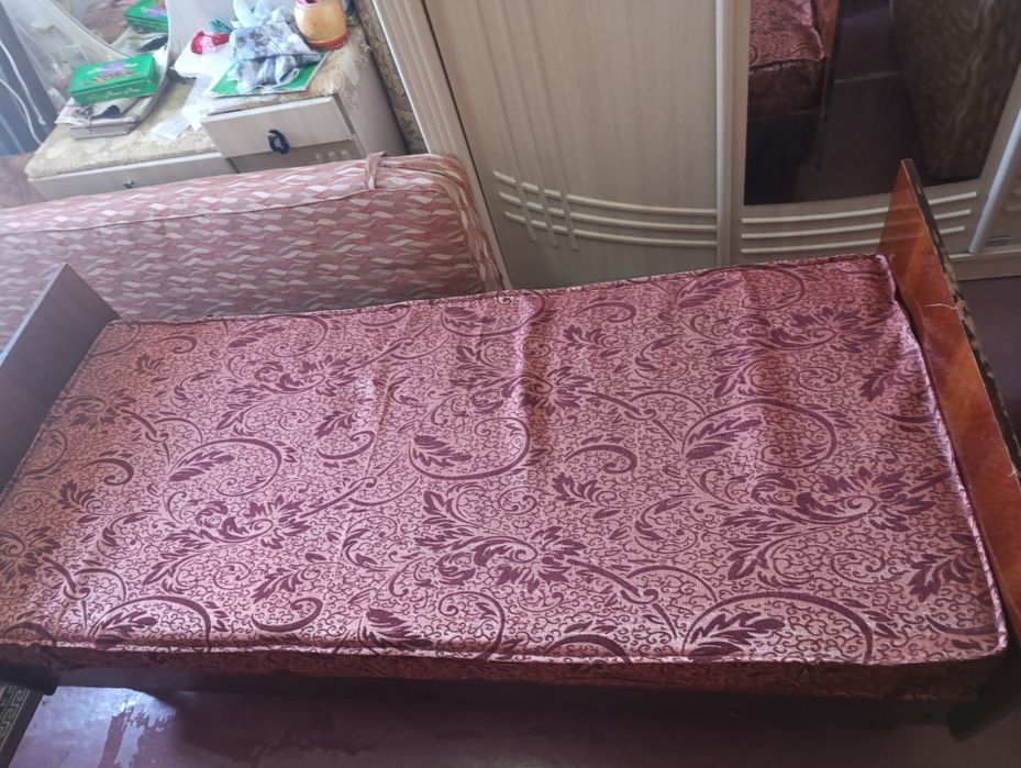 Бир кишилик каравот