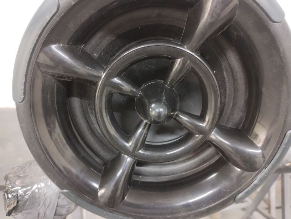 Усилватели и бас каси