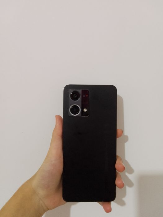 Oppo reno 7 keliwladi
