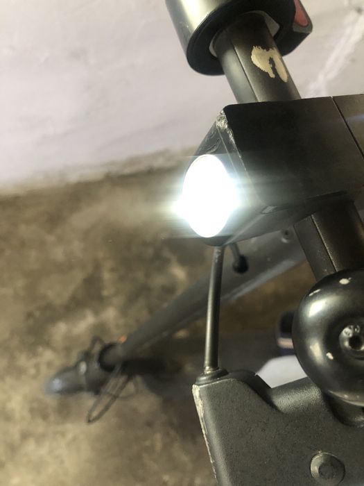 Trotineta electrica xiaomi pro 2 sa stiti ca plata se poate face ramburs si doar prin iban transfer nu merge cu cardul prin aplicatie