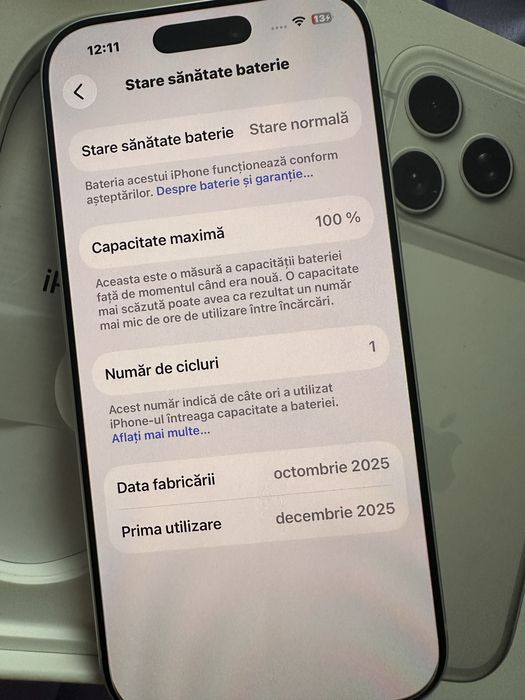 Vând Iphone 17 pro silver