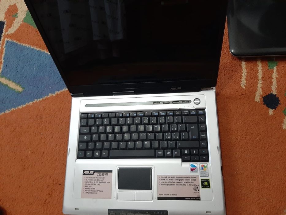 Laptop-uri pentru piese de schimb