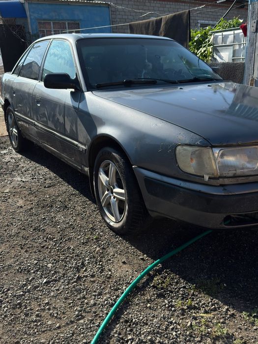 Продам Audi 100 2.6