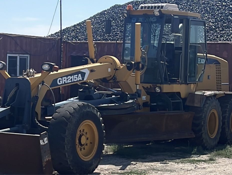 Услуги аренда автогрейдера