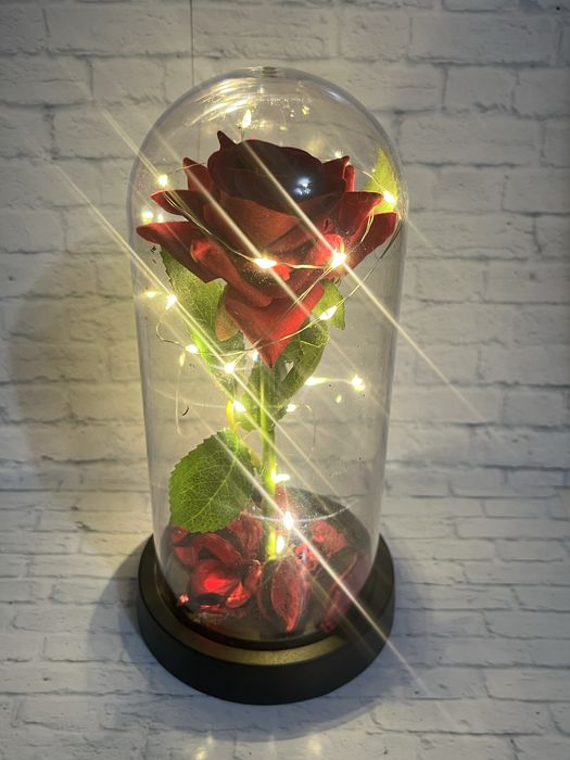 Роза в колбе в наличии