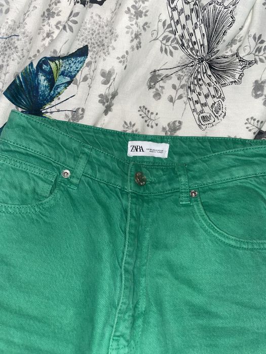 Лот дамски дънки и панталони