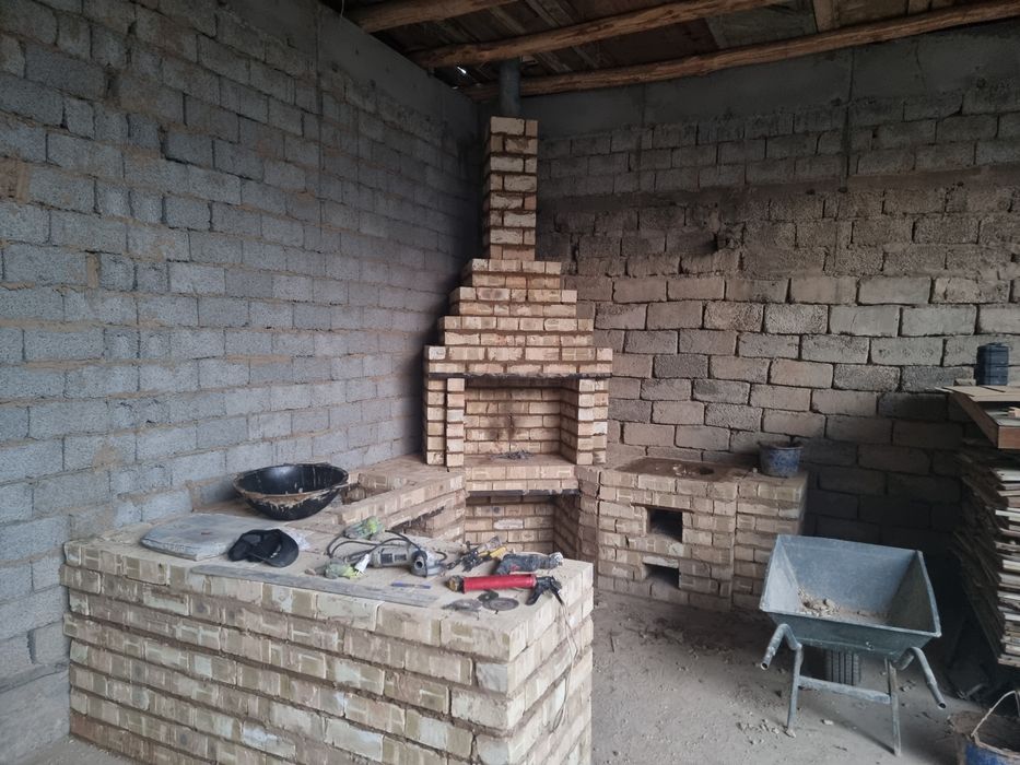 Летние кухни строем