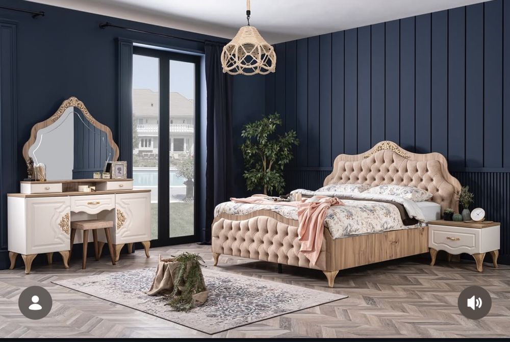 Спальный гарнитур