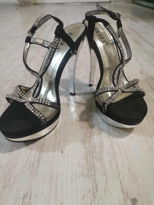 Елегантни черни токчета – Eliza