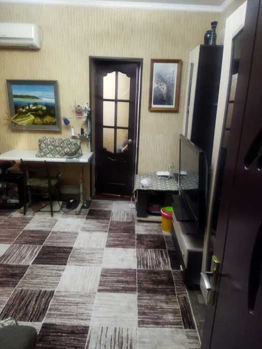 Продаётся квартира 12 квартал метро Туркистон 1/4/9