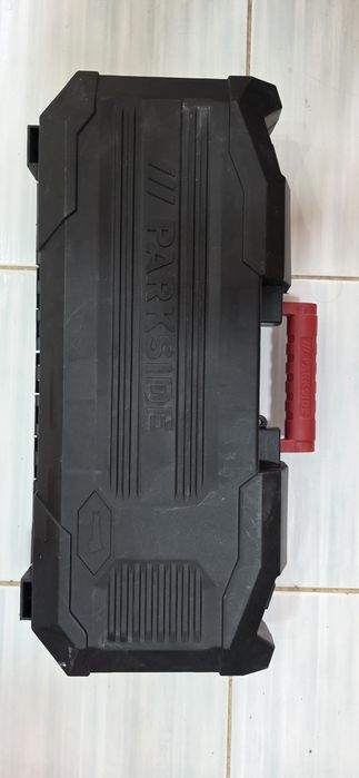 fierăstrău sabie Parkside PFS 710 D3